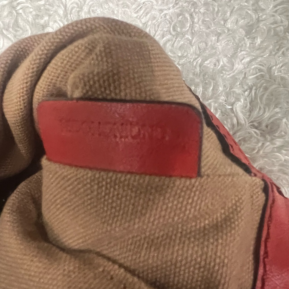 Burberry Henman House Check Crossbody Bag - Picture 14 of 16